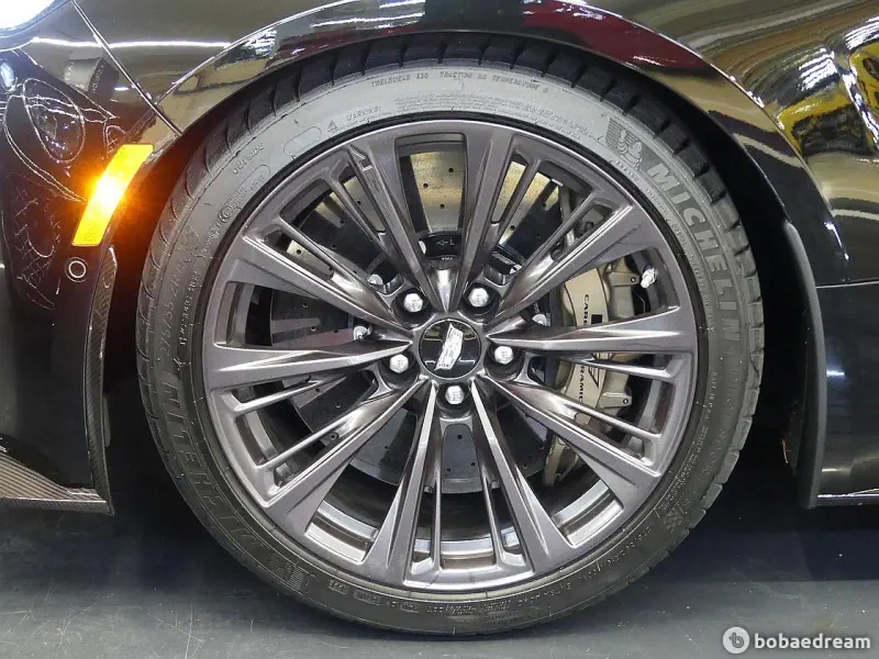 Cadillac CT5-V