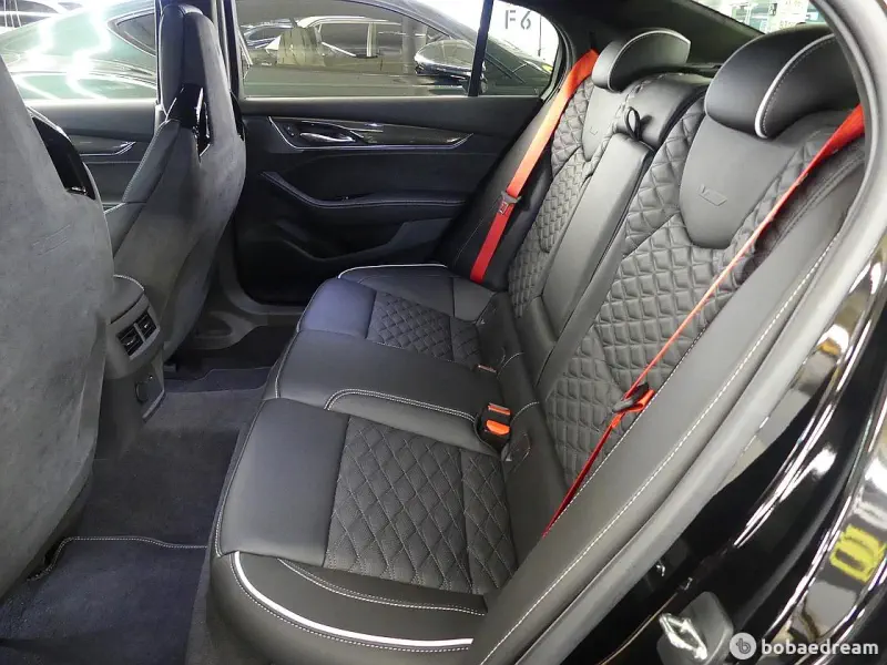 Cadillac CT5-V