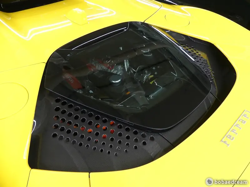 Ferrari SF90