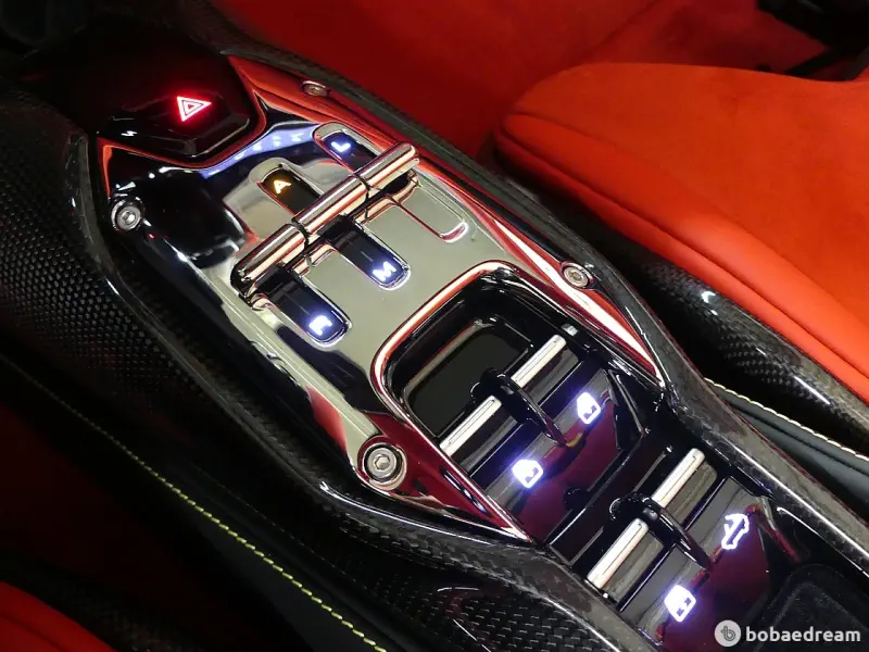 Ferrari SF90