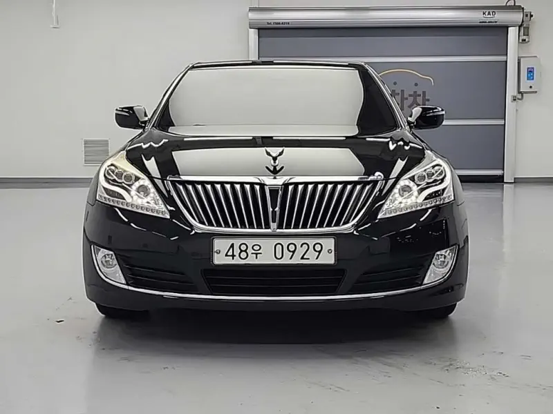 Hyundai Equus