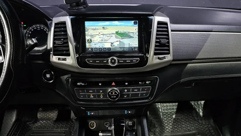 SsangYong Rexton Sports