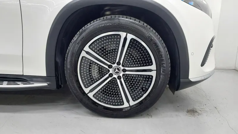 Mercedes-Benz EQS SUV