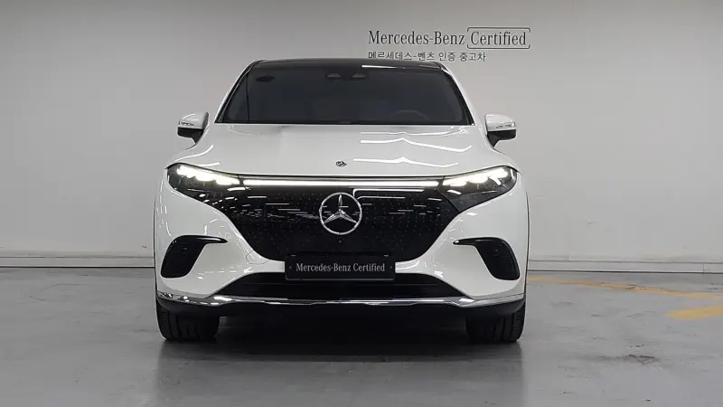Mercedes-Benz EQS SUV