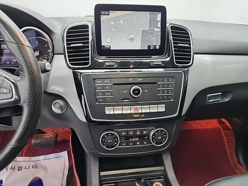 Mercedes-Benz GLE-Class