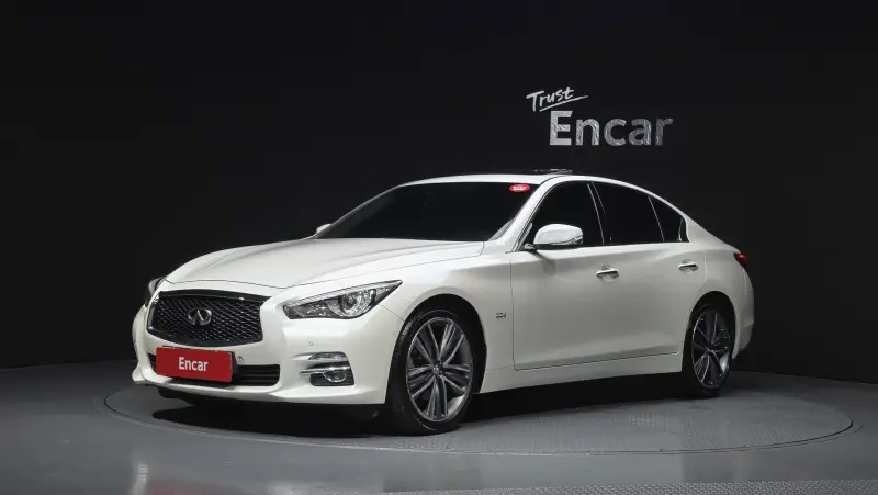 Infiniti Q50