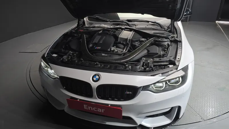 BMW M4