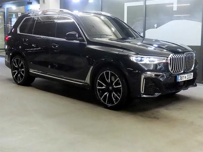 BMW X7