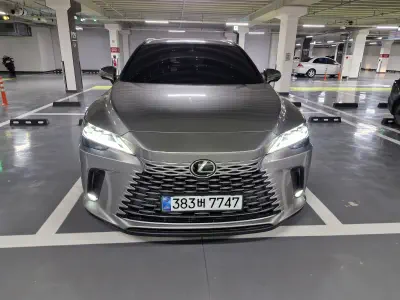 Lexus RX450h+