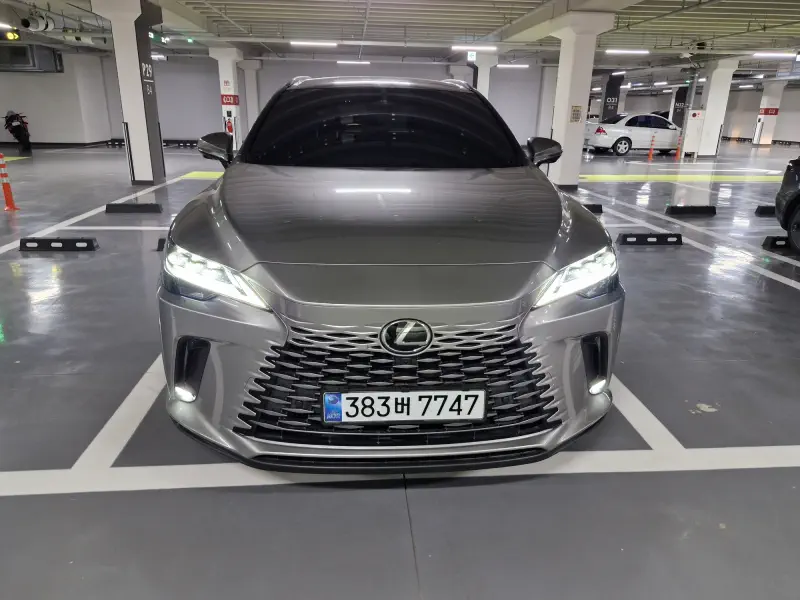 Lexus RX450h+