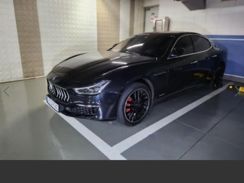 Maserati Ghibli