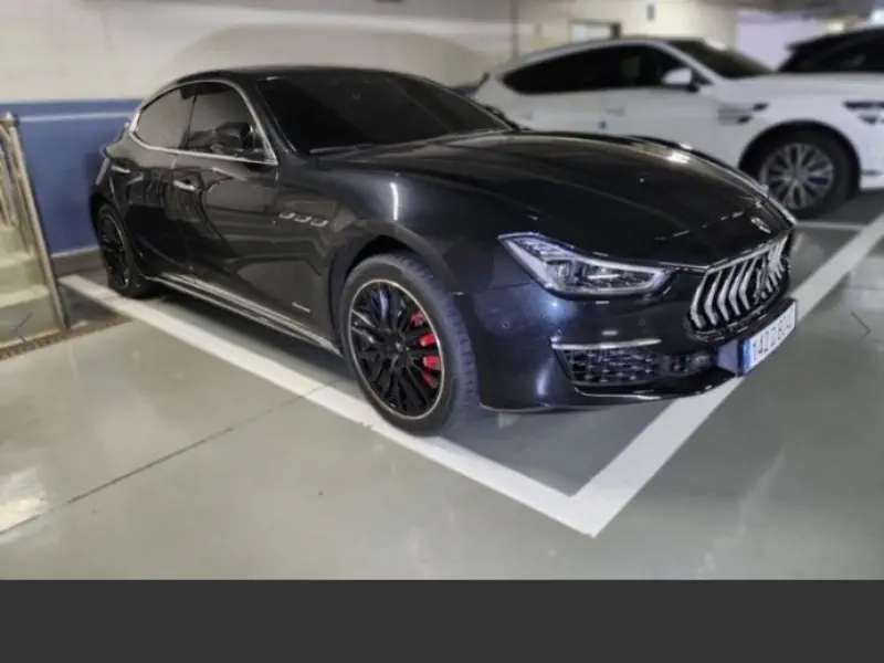 Maserati Ghibli