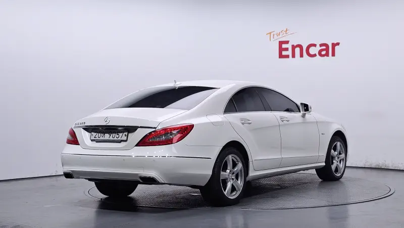 Mercedes-Benz CLS-Class