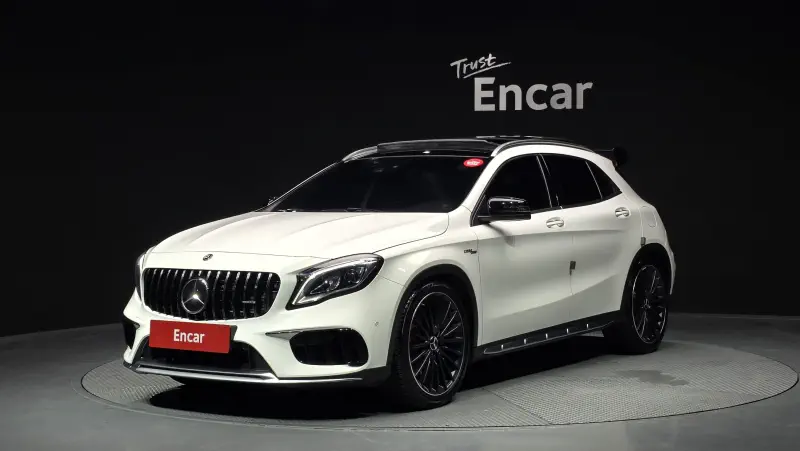 Mercedes-Benz GLA-Class