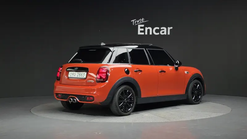 MINI Hatch