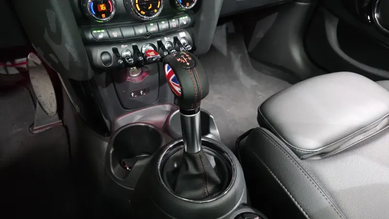 MINI Hatch