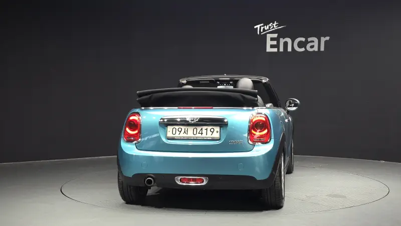 MINI Cabrio