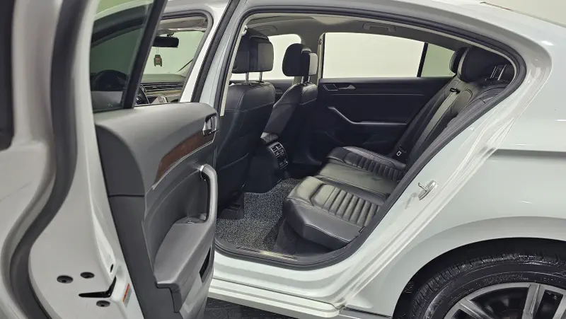 Volkswagen Passat GT