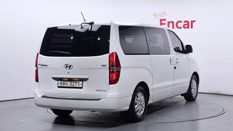 Hyundai Grand Starex