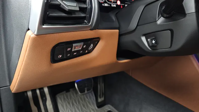 BMW 8-Series
