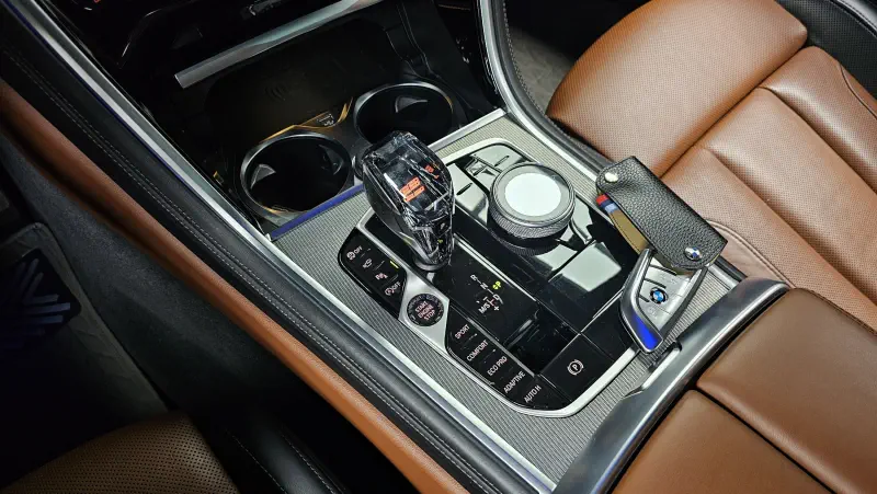 BMW 8-Series