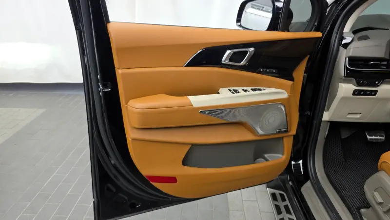 Купить Kia Carnival Gyeonggi из Кореи