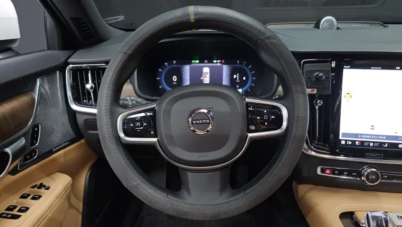 Volvo V90