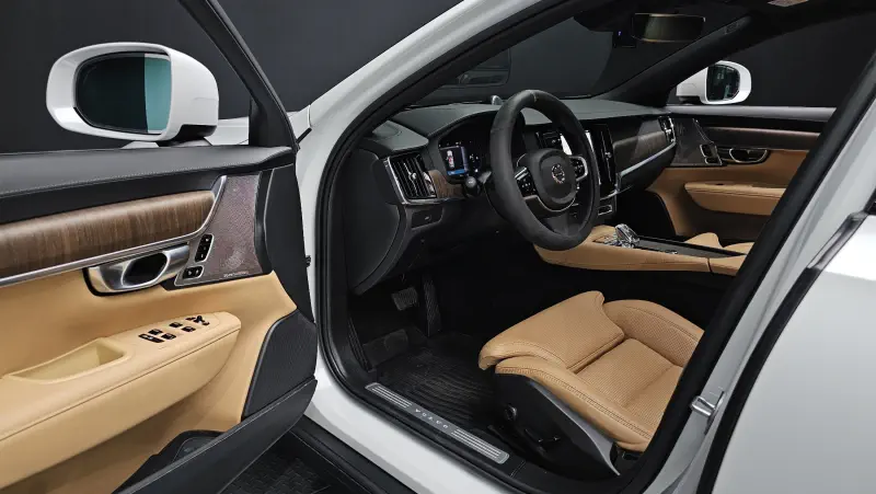 Volvo V90