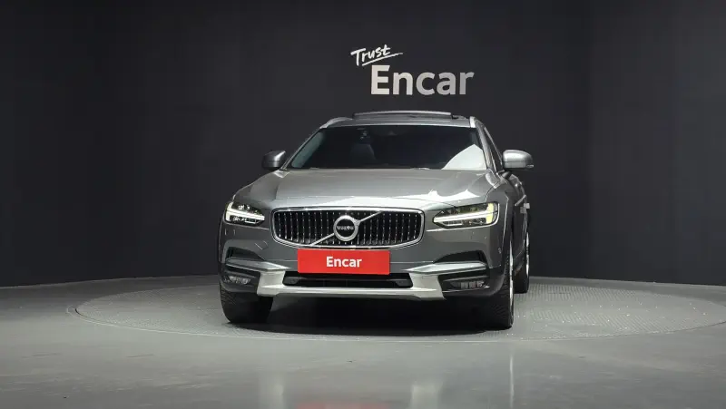 Volvo V90