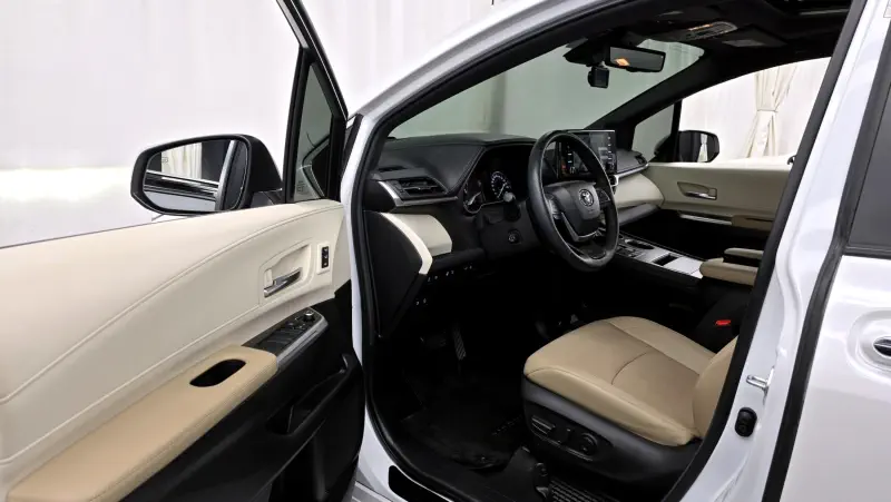 Toyota Sienna