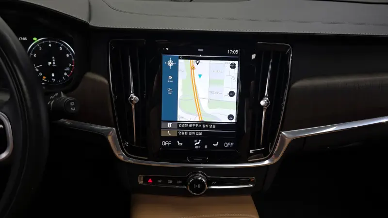Volvo V90