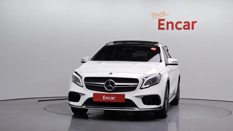Mercedes-Benz GLA-Class