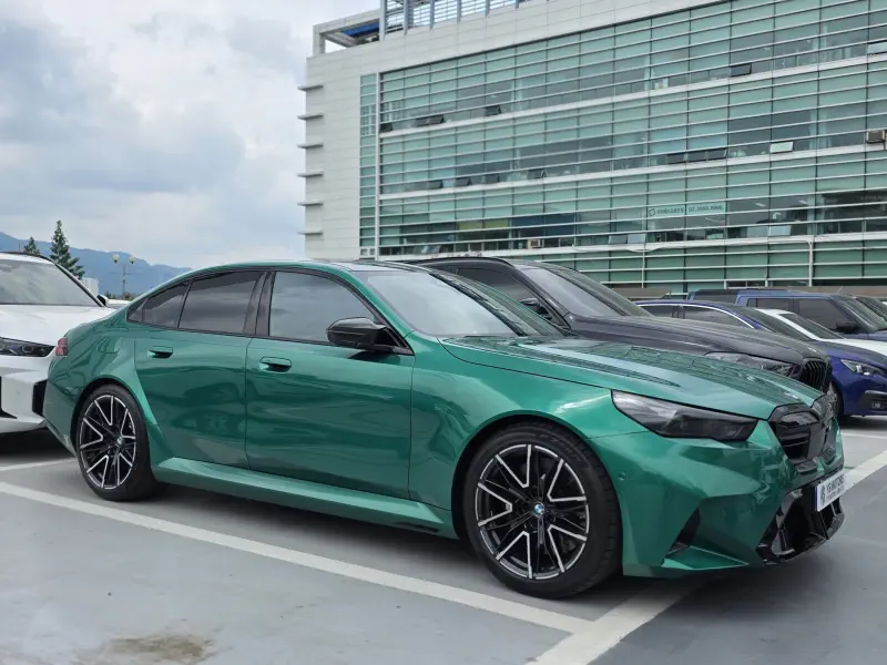 BMW M5