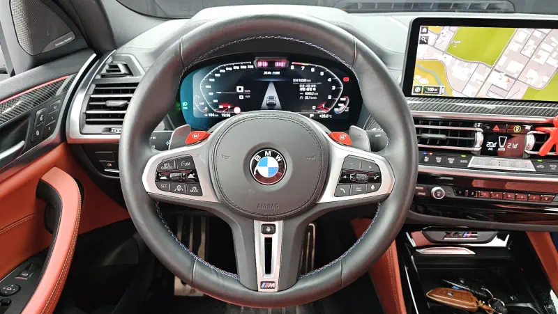 BMW X4M