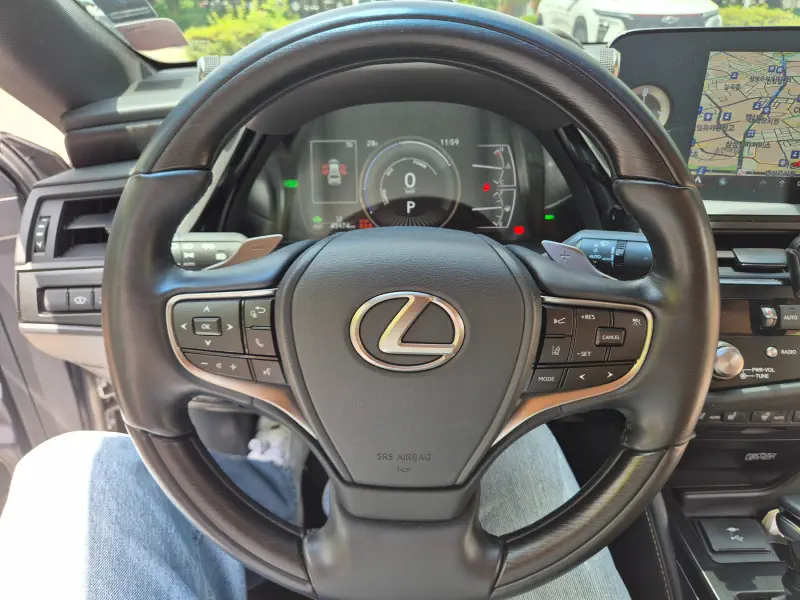 Lexus ES300h