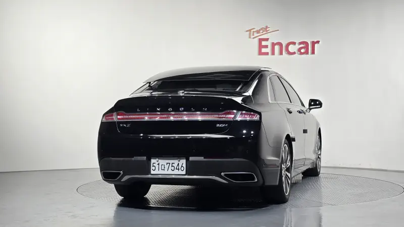 Lincoln Mkz