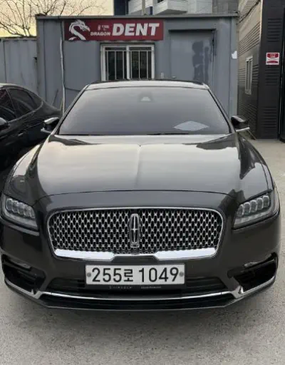 Lincoln Continental
