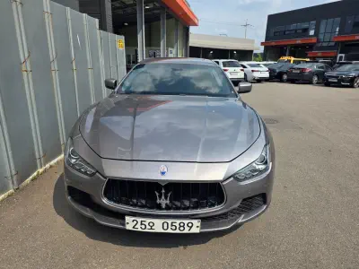 Maserati Ghibli