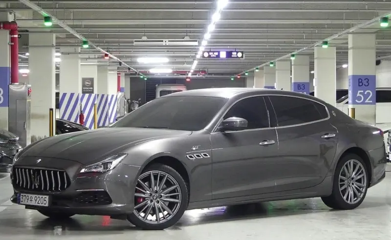 Maserati Quattroporte