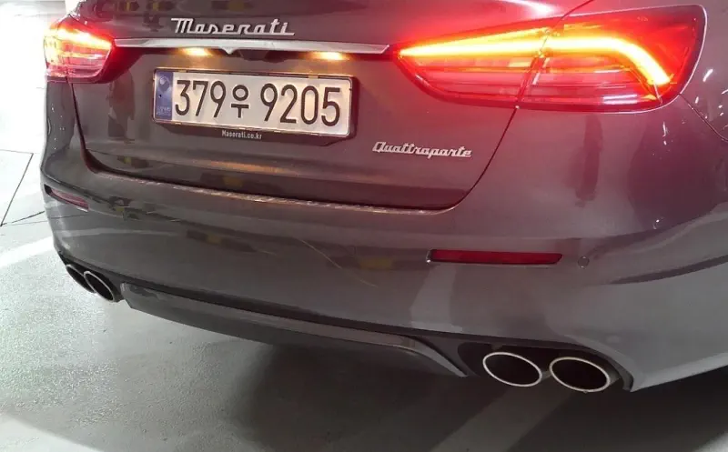 Maserati Quattroporte