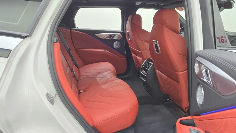 BMW XM