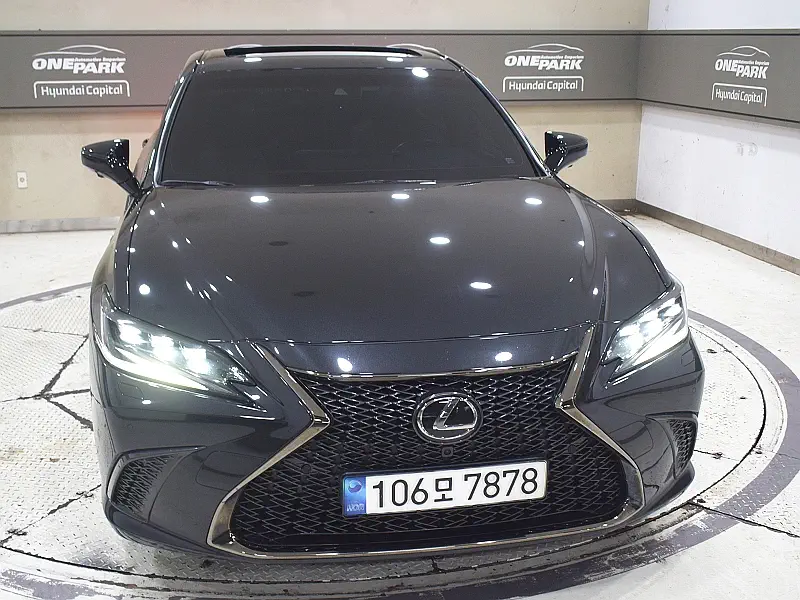 Lexus ES300h