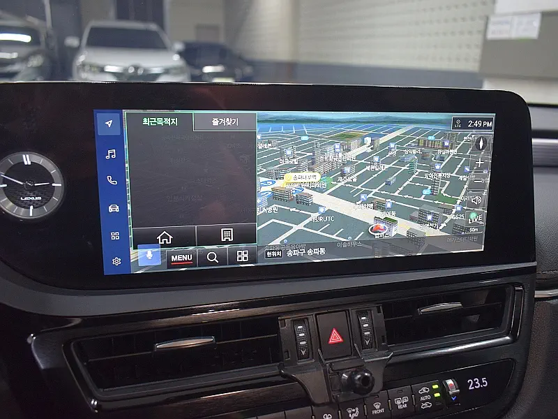 Lexus ES300h