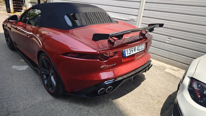 Jaguar F-Type