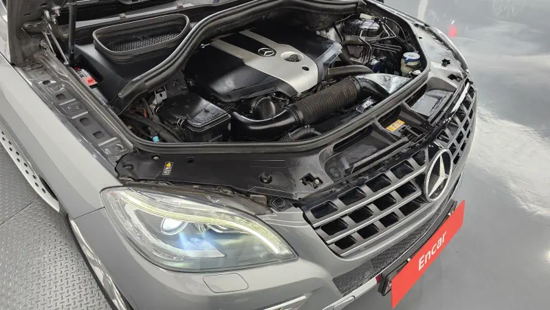 Mercedes-Benz M-class