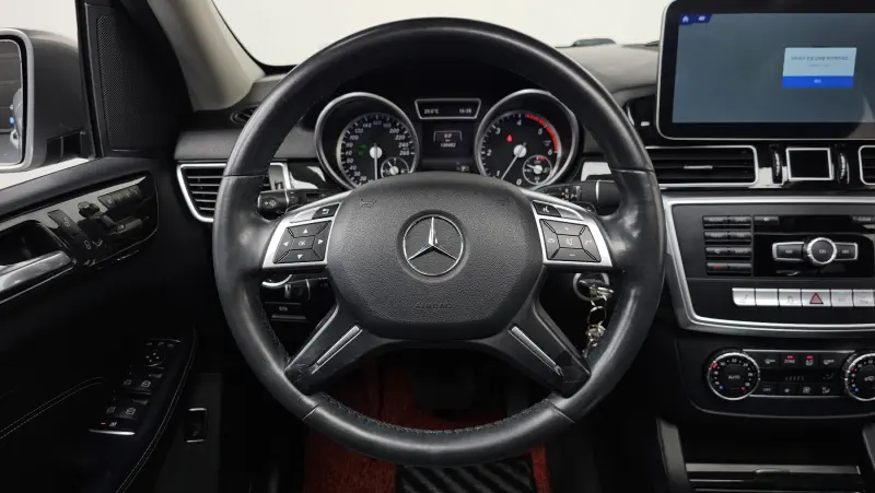 Mercedes-Benz M-class