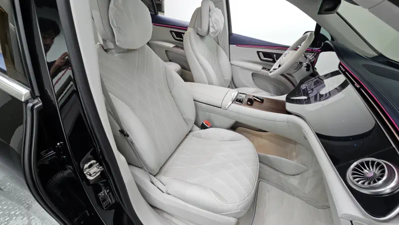 Mercedes-Benz EQS SUV