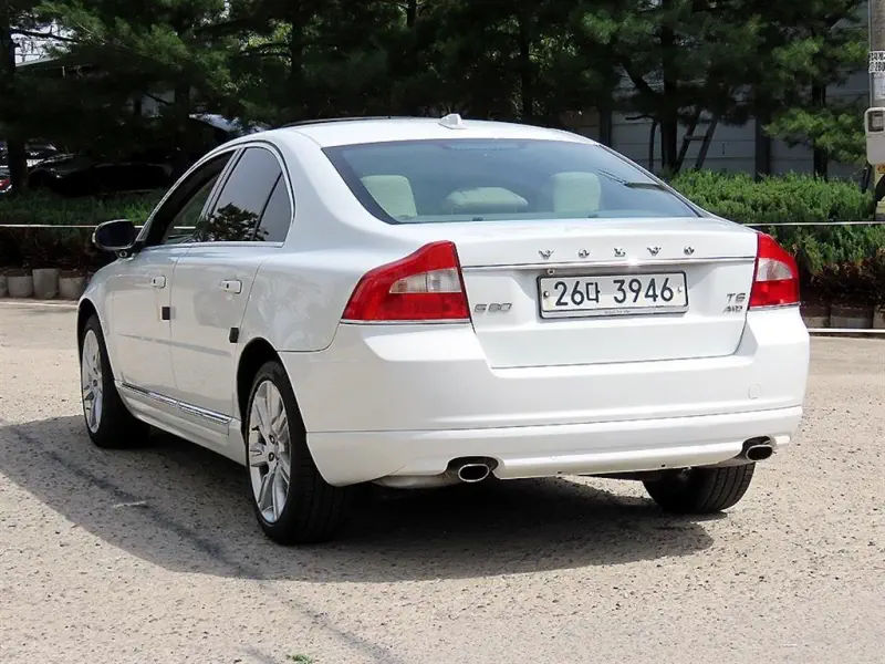 Volvo S80