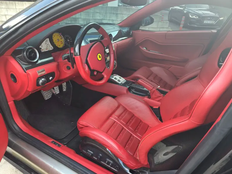 Ferrari 599