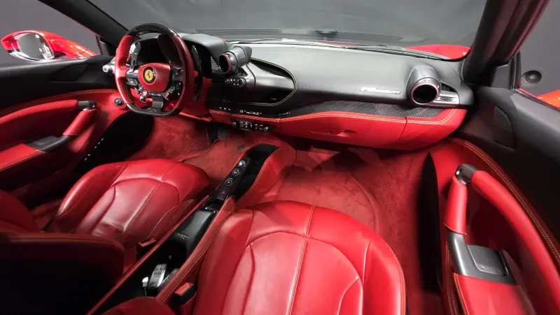 Ferrari F8